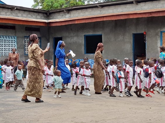 nieuwsitem-congo-lagere-school.jpg